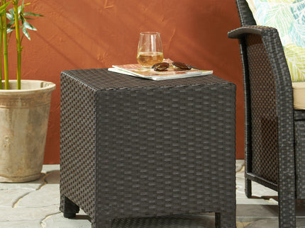 Puerta - Minimalist Style Accent Table