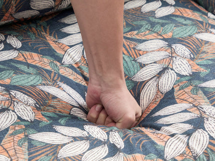 2 Seater Loveseat Sofa With Spacious Seating Area