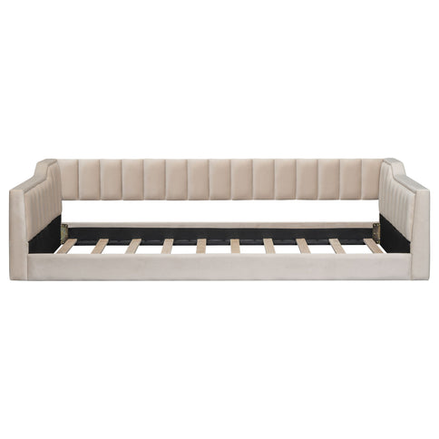 Daybed With Side Storage Pocket
