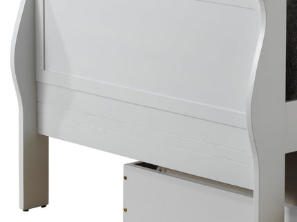 Elegant Trundle Bed With Timeless Charm