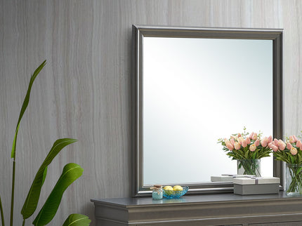 Traditional Wall Mirror For Any Space