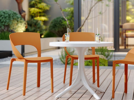 4 Piece Set Of Modern Designed Single Chairs With Round Table