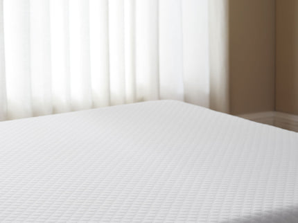 5" Medium Firm Memory Foam Mattress - White - Twin Size