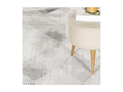 Geometrix - 5'3" X 7'3" Area Rug With Geometric, 3D Effect - Gray / Ivory