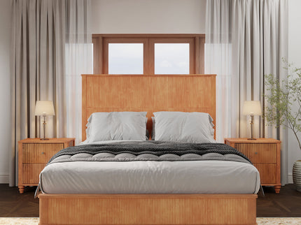 3 Piece Bedroom Set & Bed And 2 Nightstands
