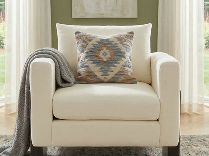 Stylish Club Armchair For Living Room