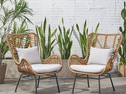 Modern Aesthetic Outdoor Rattan Accent Chair With Metal Legs