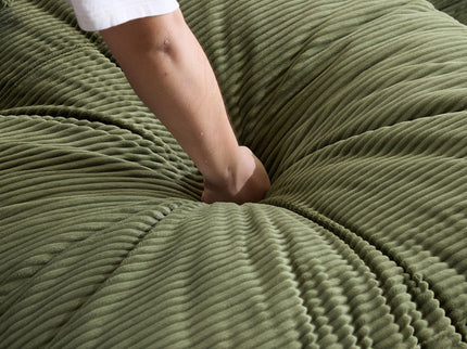 Compressed Sofa With 3 Back Cushions, 2 Throw Pillows