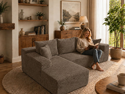 Modern L-Shaped Sectional Sofa With Left Facing Chaise