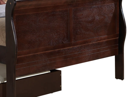 Elegant Trundle Bed With Timeless Charm
