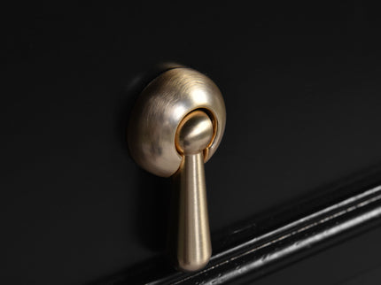 Elegant Bathroom Vanity With Ceramic Sink, Soft Close Door, Adjustable Shelf