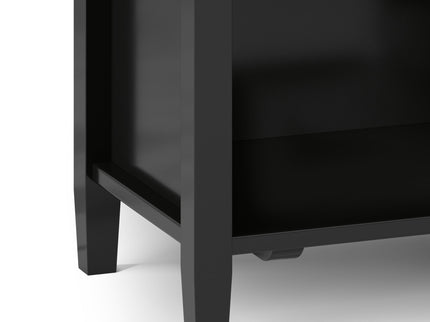 Warm Shaker - Handcrafted Bedside Table