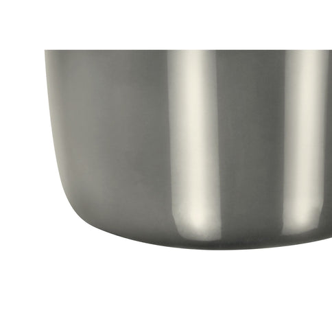 Contemporary Table Lamp With Shade
