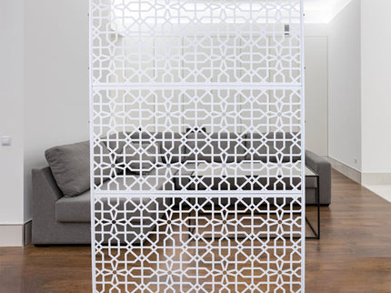 Outdoor & Indoor Metal Freestanding Decorative Privacy Screen