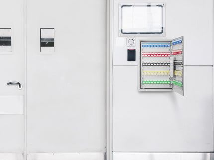 Adjustable Key Cabinet With Lock