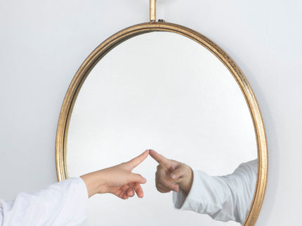 Circle Wall Mirror With Iron Frame, Accent Mirror For Living Room