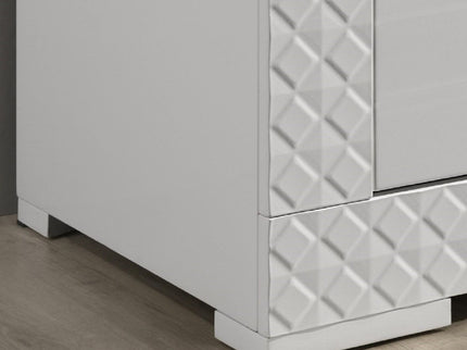 Nightstand With Bar Handle - White