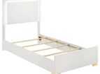 White / 4 Pc. Bed, Nightstand, Dresser, Mirror / Twin