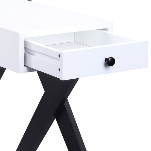 Fierce - Accent Table With Built In USB Port