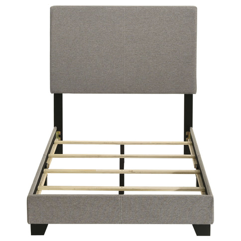 Efram - Panel Bed