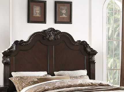 Bed With Carved Details
