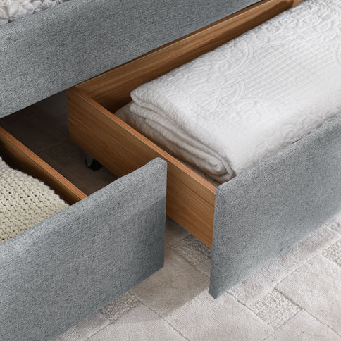 Upholstered Queen Daybed With 2 Drawers