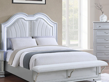 3 Piece Bedroom Set With Elegant Bed, 2 Nightstands