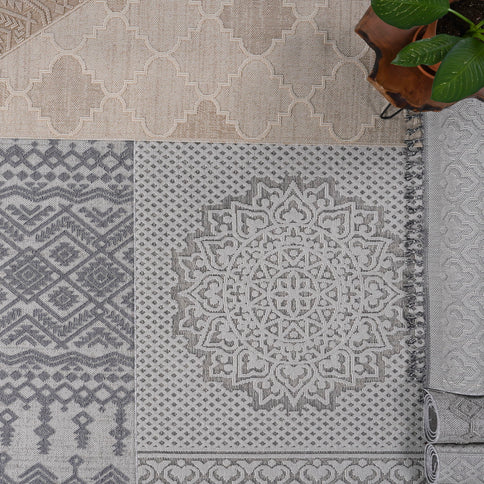 Guros - 8' X 10' Geometric Indoor / Outdoor Area Rug - White