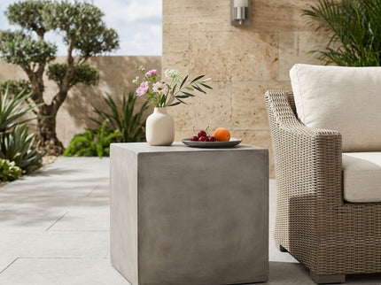 Outdoor / Indoor Square Lightweight Side Table