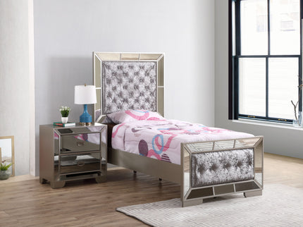 Stylish Contemporary Bed With Minimalist Design