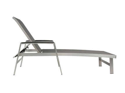 Oaxton - Chaise Lounge