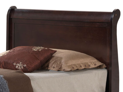Elegant Trundle Bed With Timeless Charm
