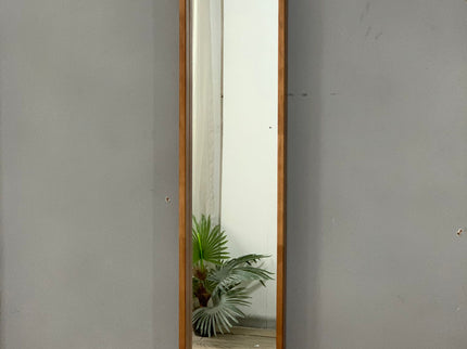 Decorative Rubber Frame Mirror With Elongated Oval Frame - Brown