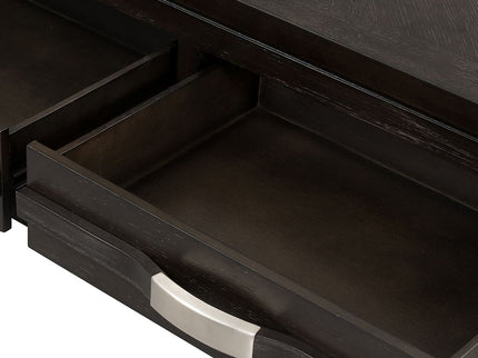 Elegant Design End Table