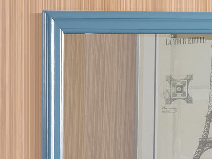 Traditional Wall Mirror For Any Space