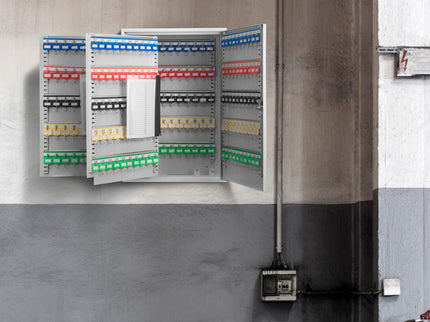 Adjustable Key Cabinet With Lock