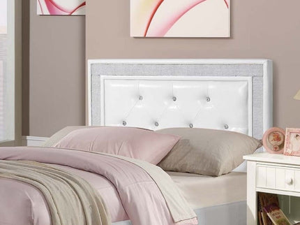 Glamours Style Bed With Diamond Tufted Padded Headboard