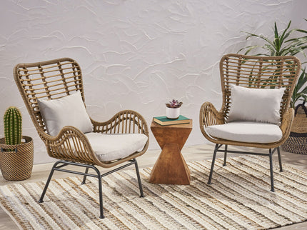 Modern Aesthetic Outdoor Rattan Accent Chair With Metal Legs