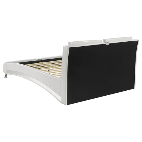 Escalon - 4 Piece Bedroom Set With Paneled Headboard Accents Upholstered - Glossy White