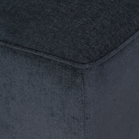 Upholstered Chaise Lounge With Scroll Arms, Turned Legs And 2 Pillows