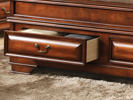 Dovetailed Drawers Storage Bed