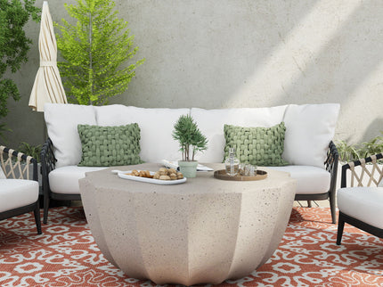 Modern Round Coffee Table For Indoor / Outdoor