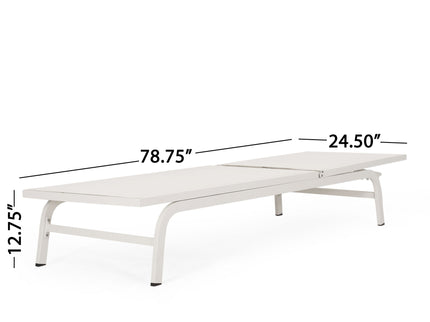 Finn - Contemporary Chaise Lounge For Outdoor Relaxation