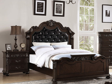 3 Piece Bedroom Set With Tufted Headboard And 2 Nightstands