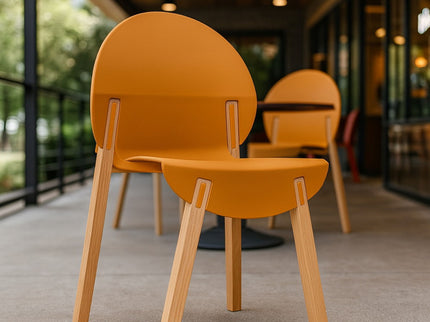 4 Piece Set Of Single Chairs With A Design Combining Modern And Traditional Elements