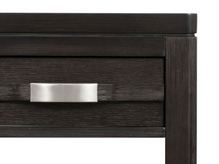 Elegant Design End Table