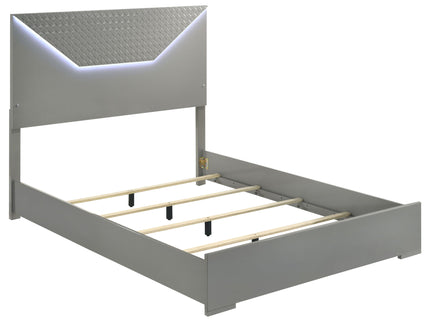 Pierce - 4 Piece Bedroom Set With LED Lighting