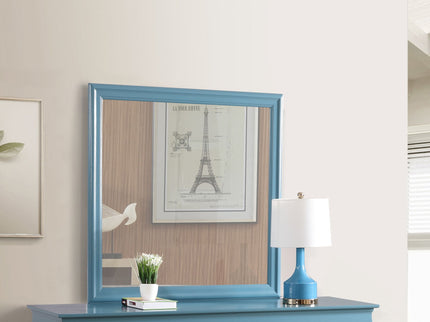 Traditional Wall Mirror For Any Space