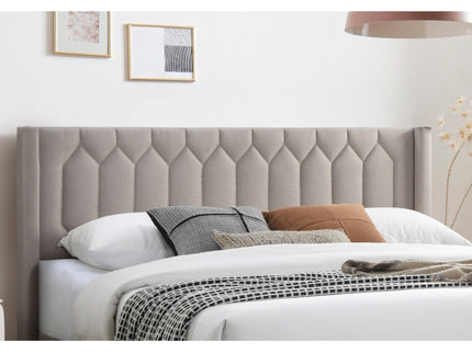 Platform Bed With Diamond Tufted Headboard