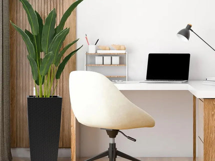 Indoor Outdoor Planter With Automatic Watering System